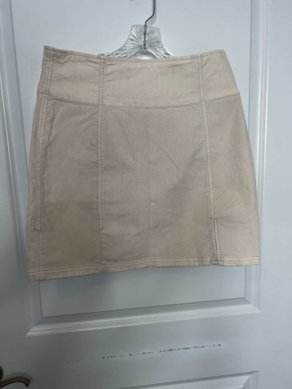 Free People Holding On To A Dream Ivory Cream Corduroy Mini Skirt Size 12
